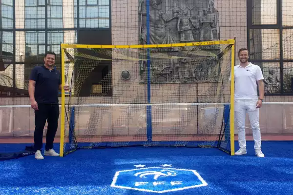 Netsportique: de specialist in sportuitrusting en voetbaldoelen, aanbevolen door internationale clubs 