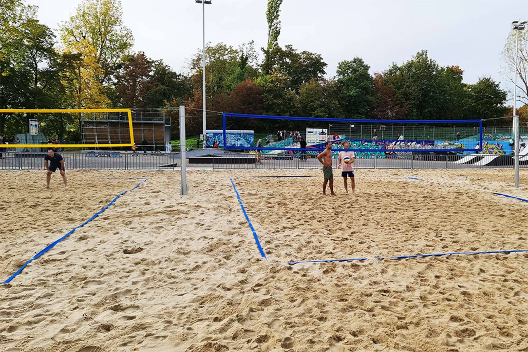 Image du produit : Beach Volleyball Court Markers - Quick and Easy to Install!