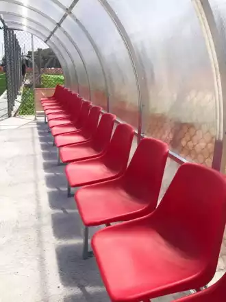 Dug-out - Spelersbank - 3m