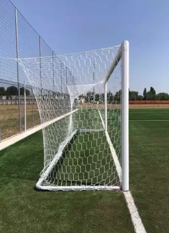 Socketed football goal in aluminium