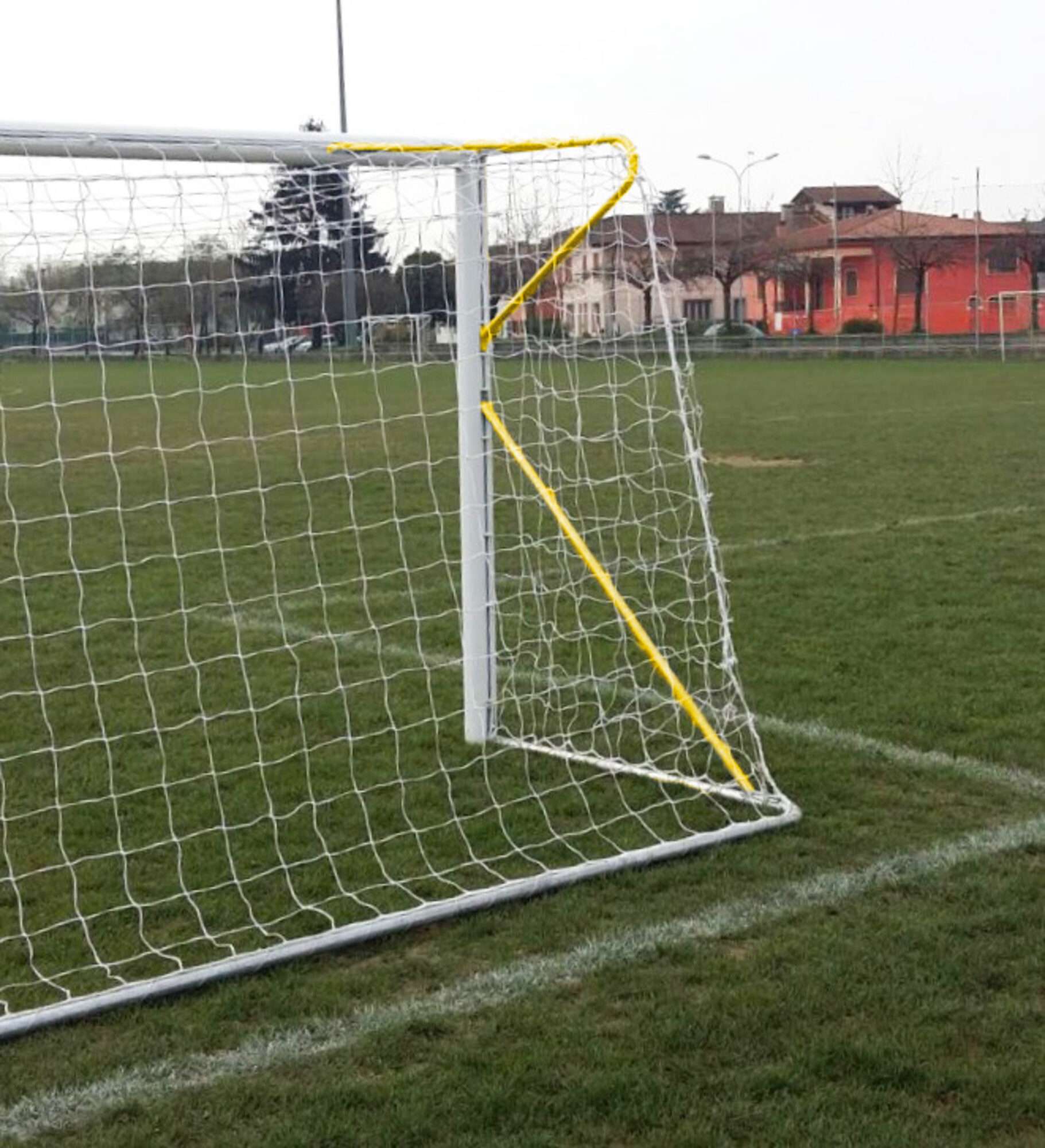 Image du produit : Verplaatsbaar aluminium 8-a-side voetbaldoel 6 x 2,1 m - Geel