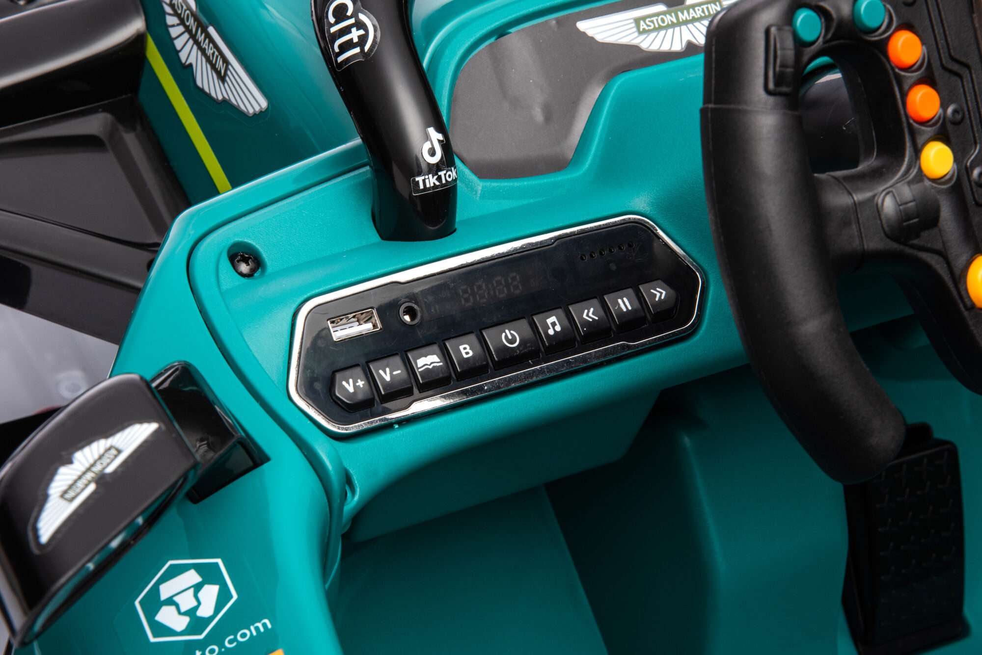 Image du produit : Gelicentieerde Aston Martin AMR23 in groene kleur (3-8 jaar)