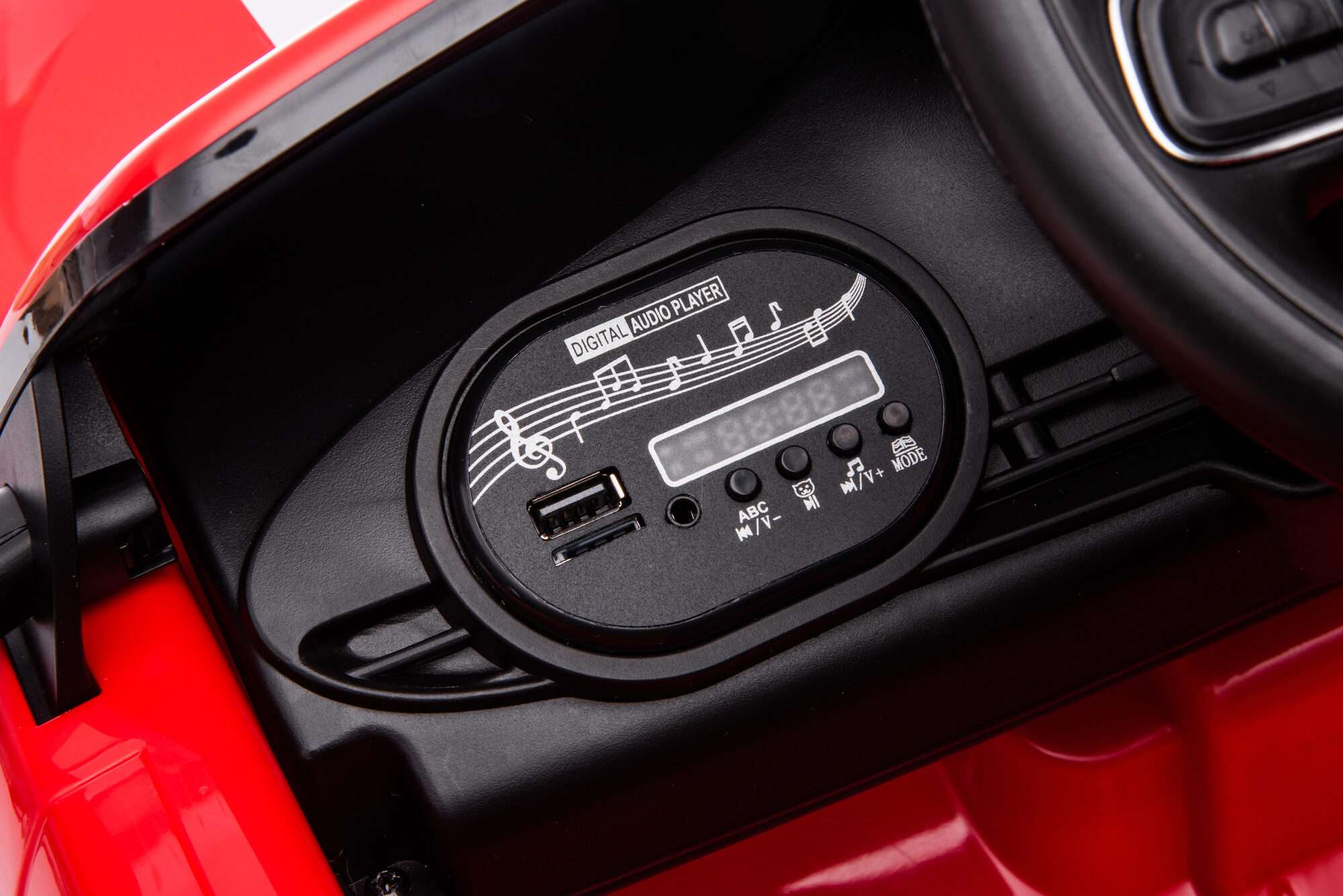 Image du produit : Fiat 500 (2015) met rijbewijs in de kleur Rood (3-8 jaar)