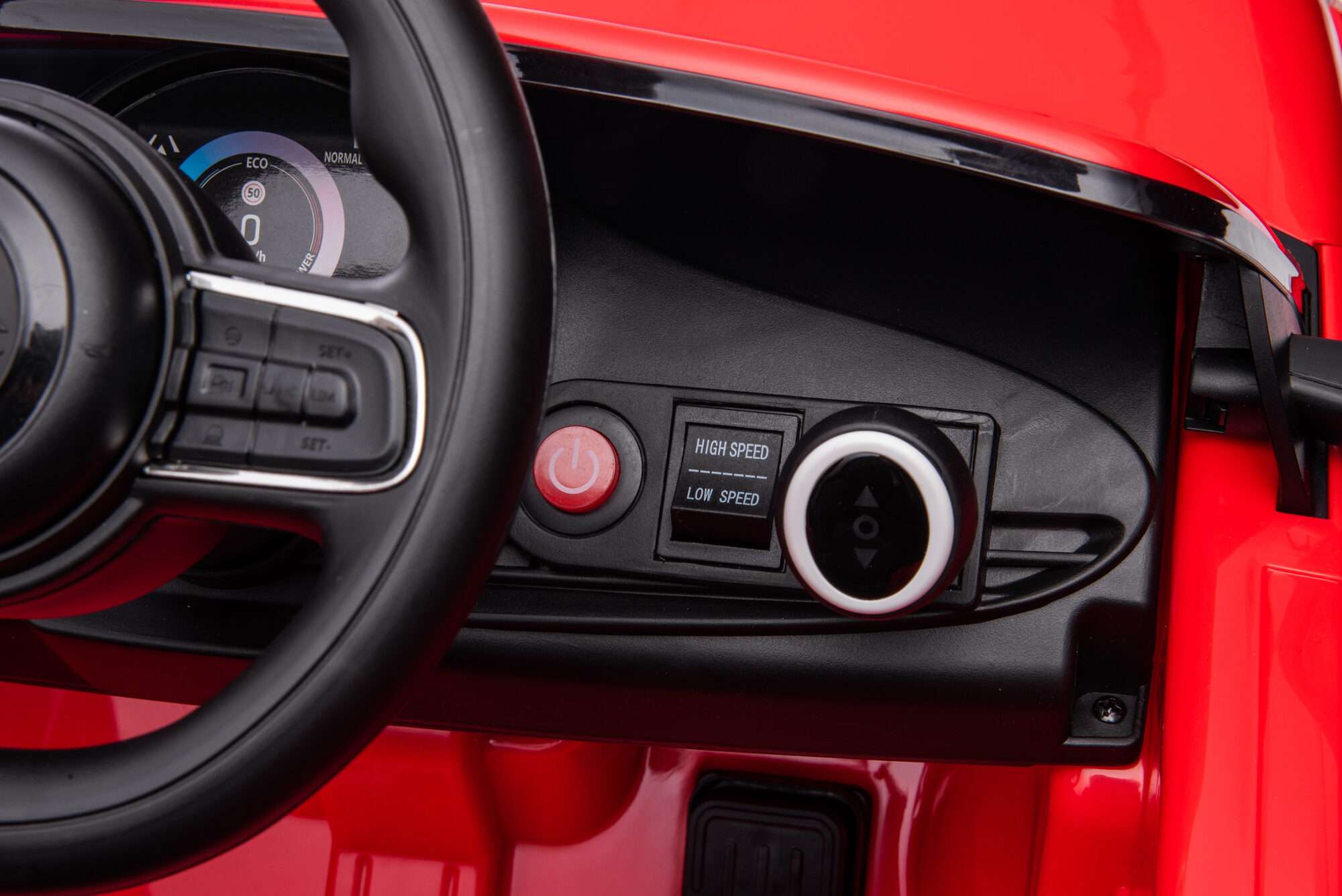 Image du produit : Fiat 500 (2015) met rijbewijs in de kleur Rood (3-8 jaar)