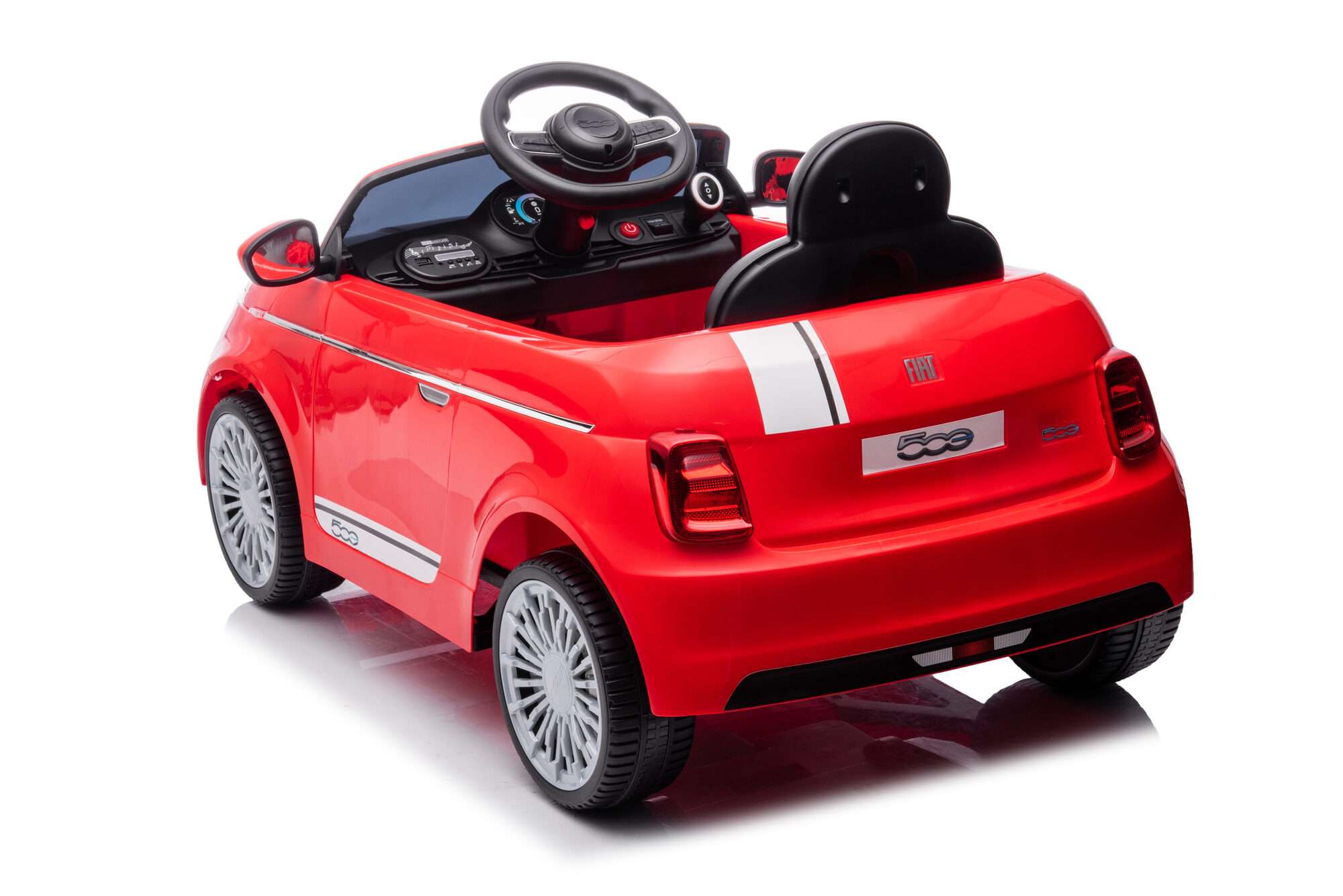 Image du produit : Fiat 500 (2015) met rijbewijs in de kleur Rood (3-8 jaar)
