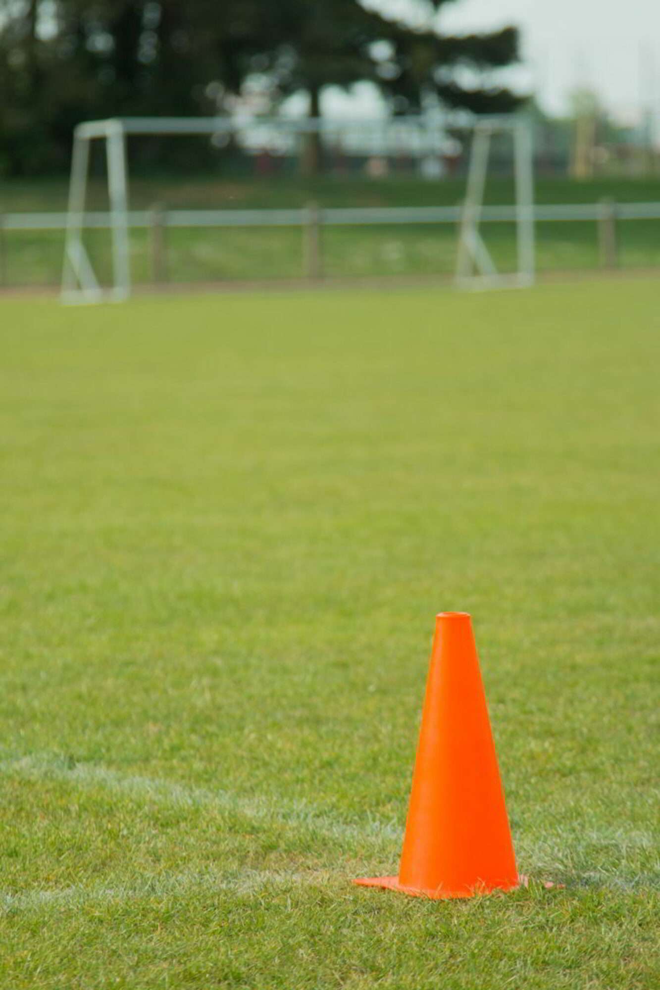 Image du produit : Set of Four Cones - 38 cm - Orange