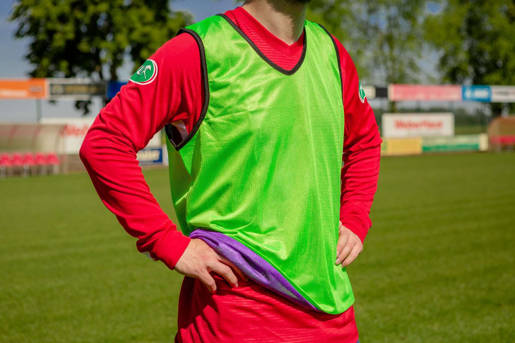 Image du produit : Omkeerbaar trainingsvest - Paars/Groen - Set van 5 - XXL